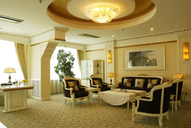 乌鲁木齐吐哈石油大厦主图