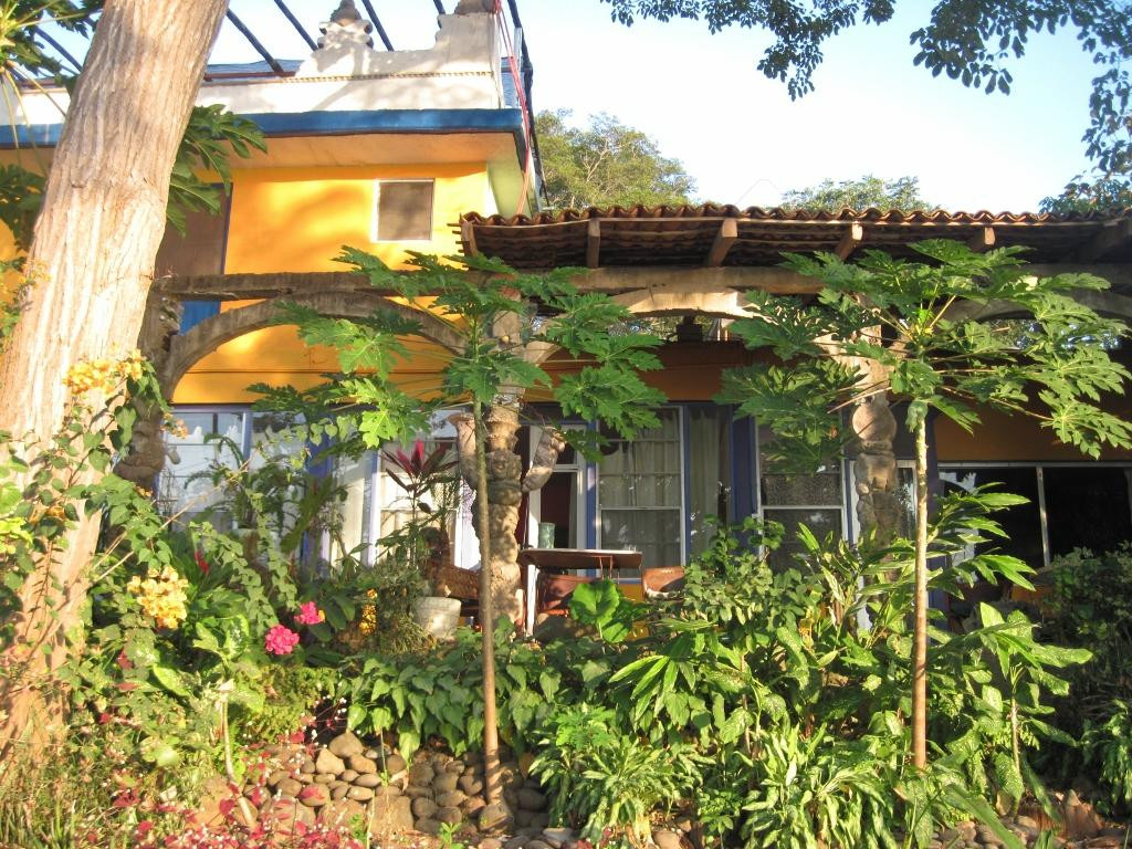 El Encanto