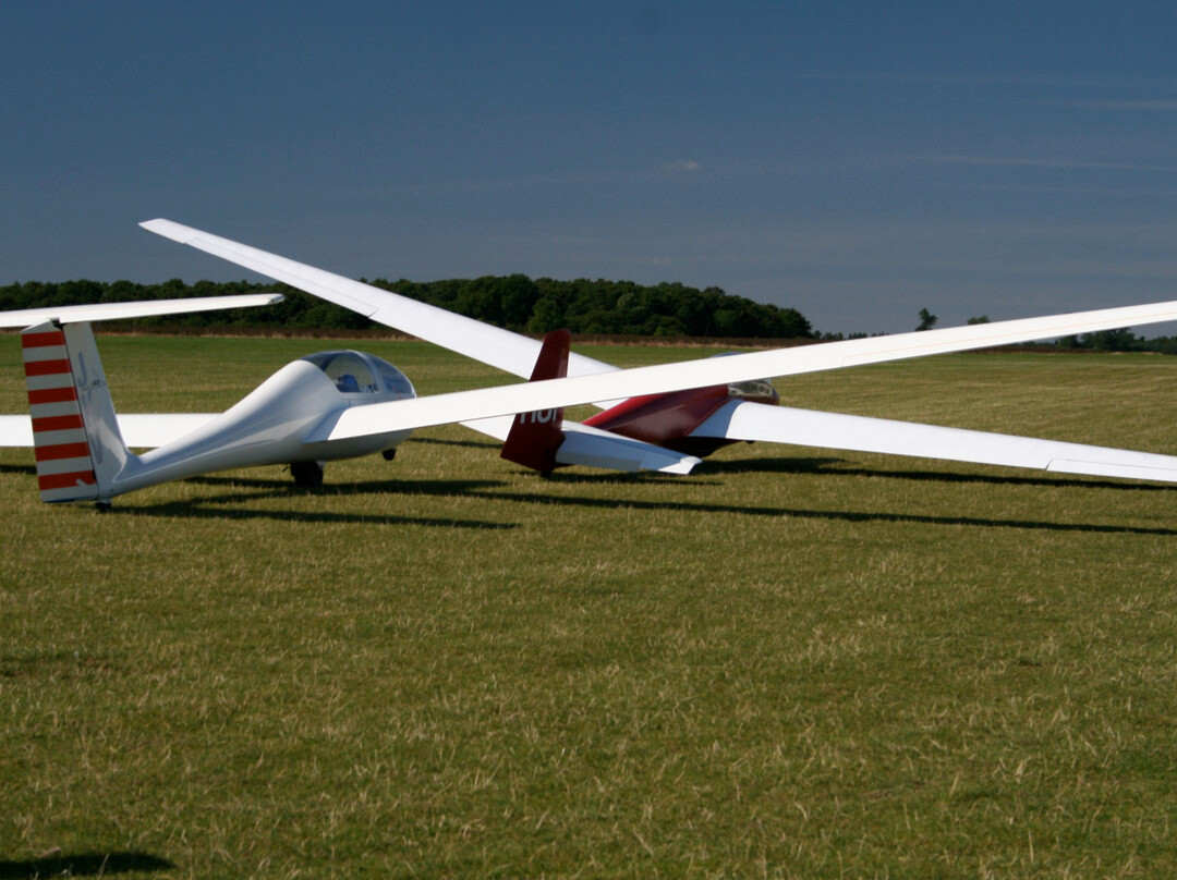 Welland Gliding Club景点图片