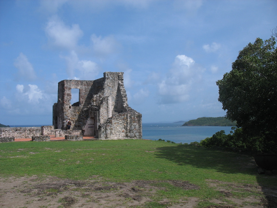 Chateau Dubuc-La Trinite必去景点