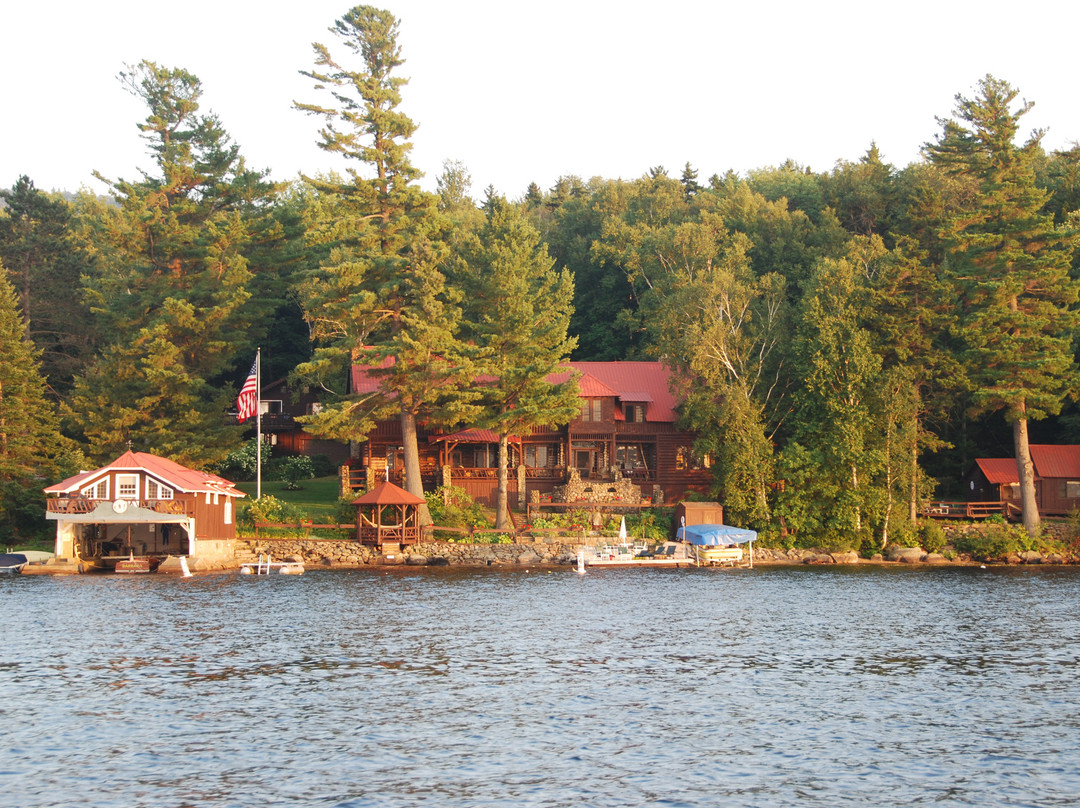 Bearhurst Lakeside Cottages