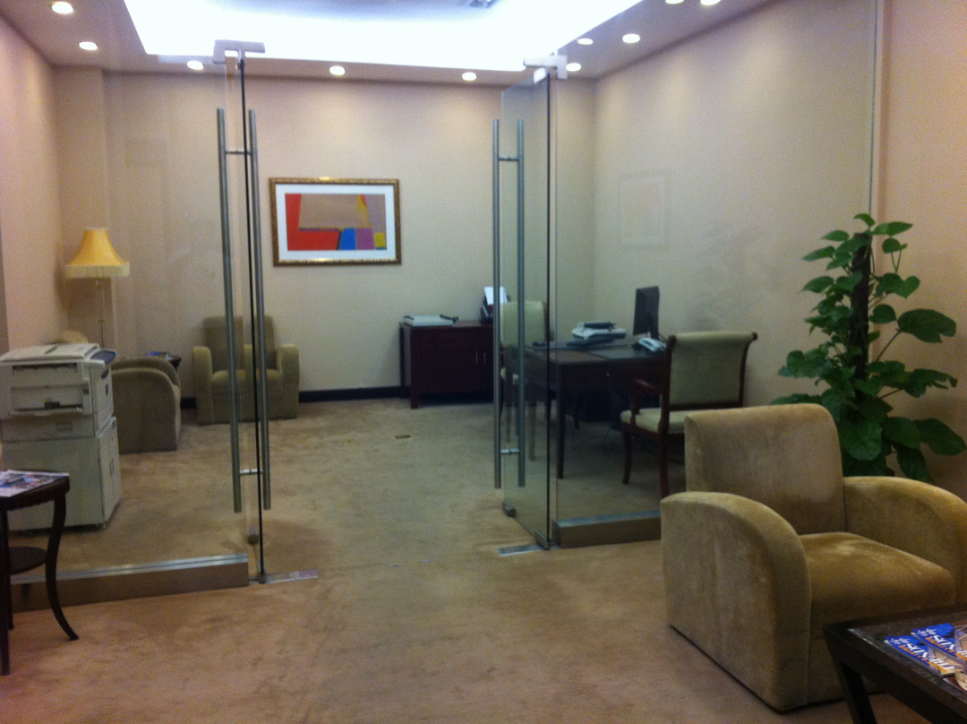 华凯华美达广场酒店主图