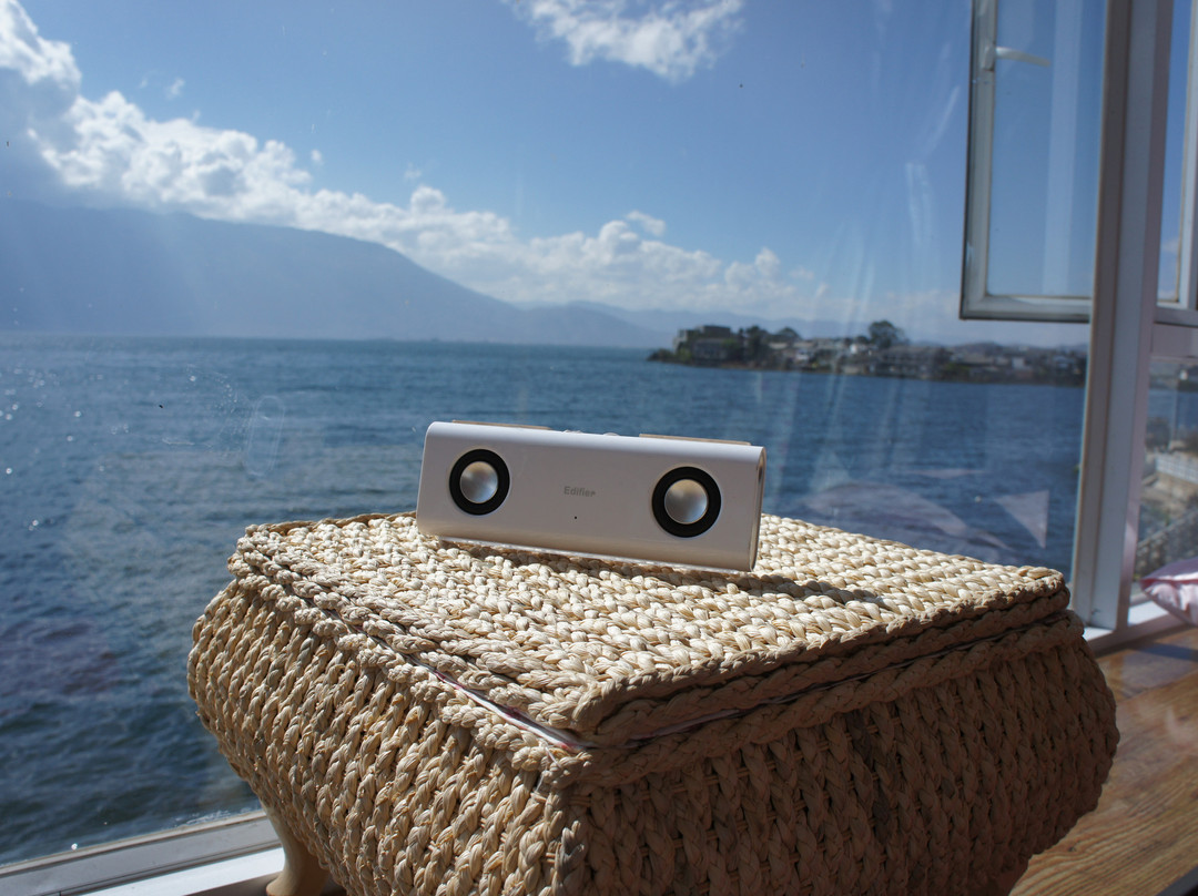 风信子客栈主图