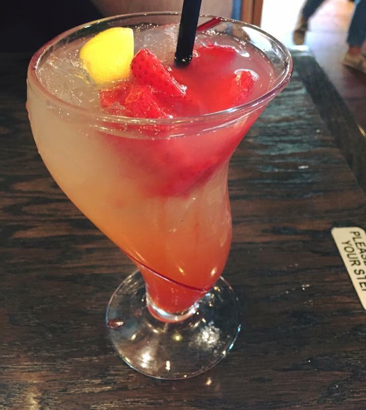 Red Robin Gourmet Burgers and Brews