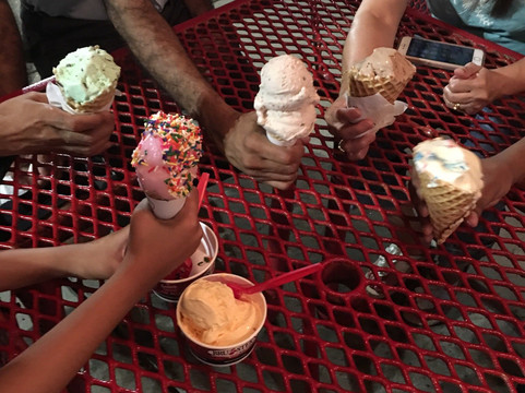 Bruster's Real Ice Cream