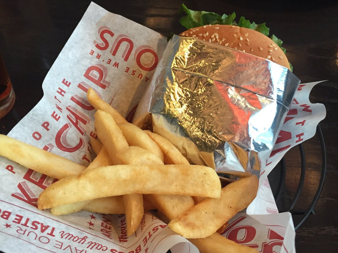 Red Robin Gourmet Burgers And Brews