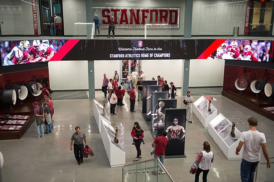 Home of Champions-斯坦福必去景点
