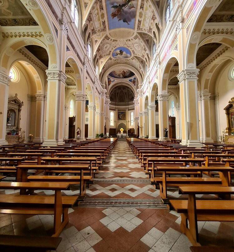 Chiesa di Santa Caterina-San Giovanni Ilarione必去景点