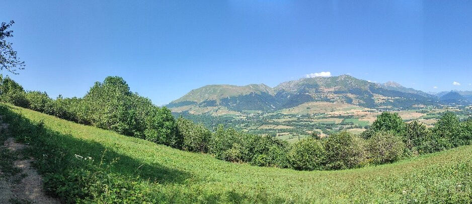 Pierre Percée-Pierre-Chatel必去景点