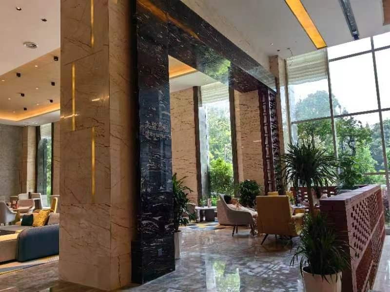 都江堰皇冠假日酒店-都江堰市必去景点