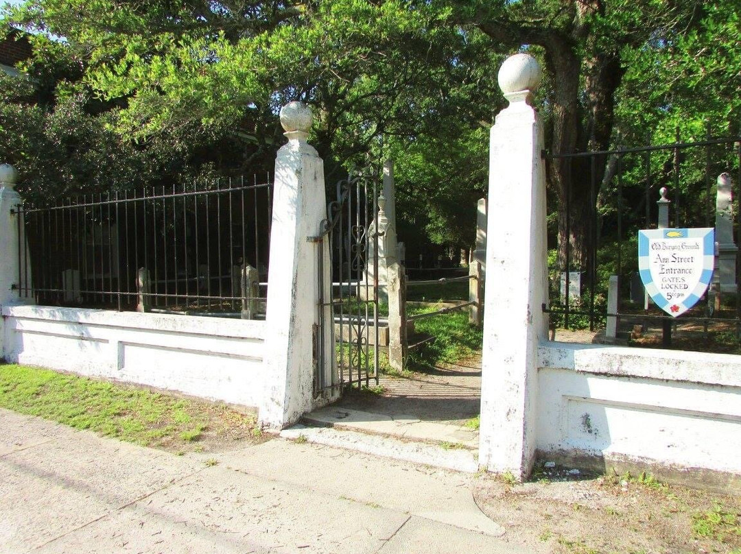 Beaufort Historic Site Old Burying Ground景点图片