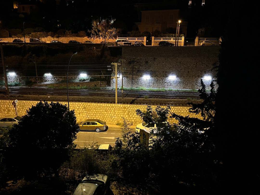 Sainte-Agnes酒店住宿-La Fabrique à Poupées