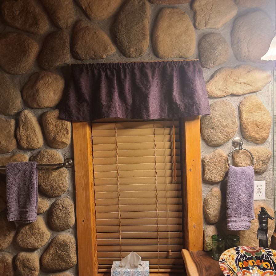 Elkwood Manor Bed & Breakfast-浴室