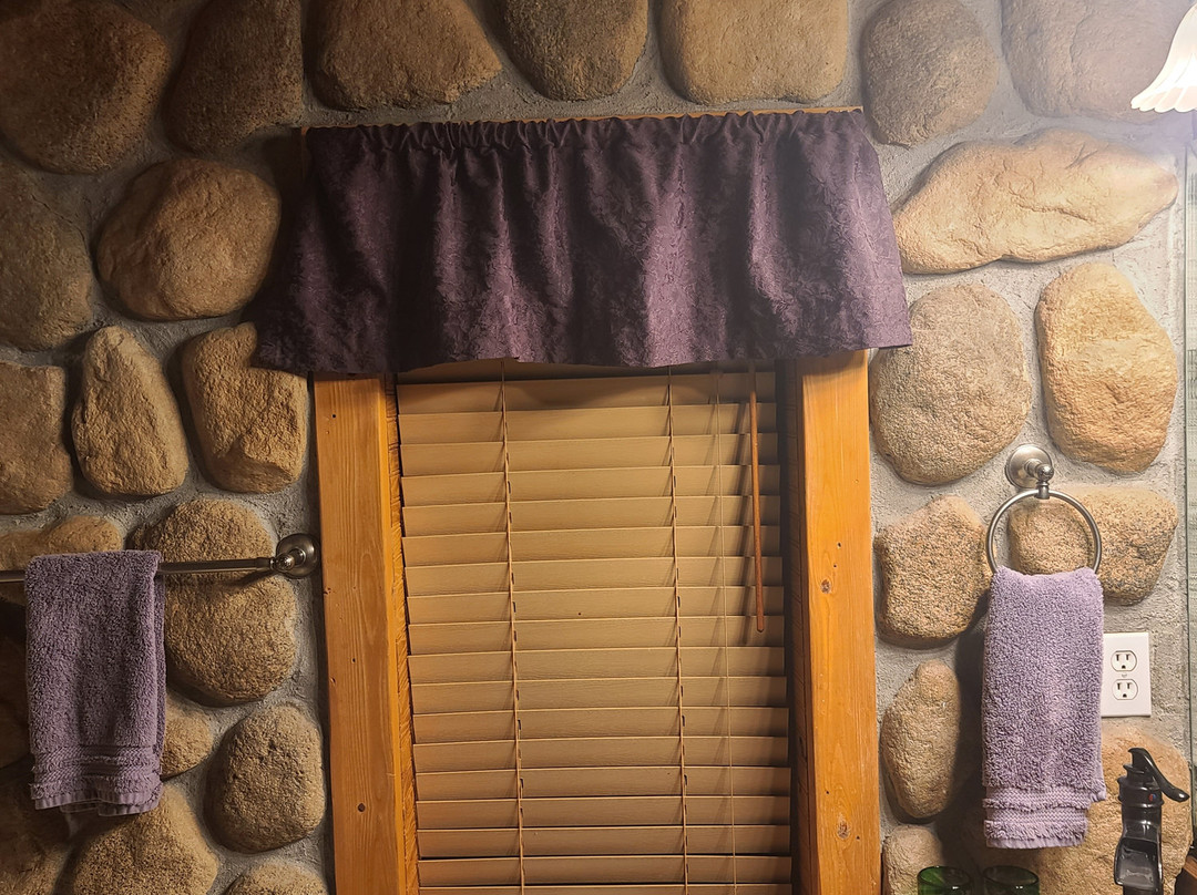 Elkwood Manor Bed & Breakfast主图