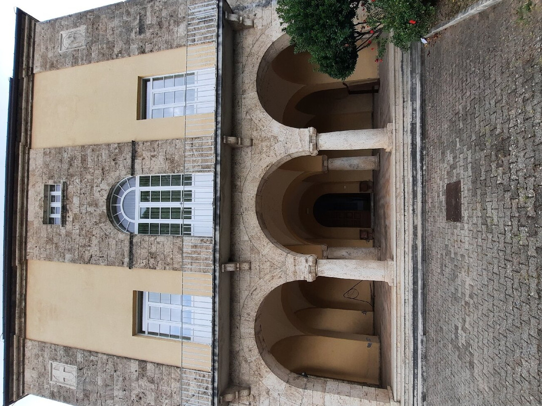 Chiesa di San Pietro in Vineis-Anagni必去景点
