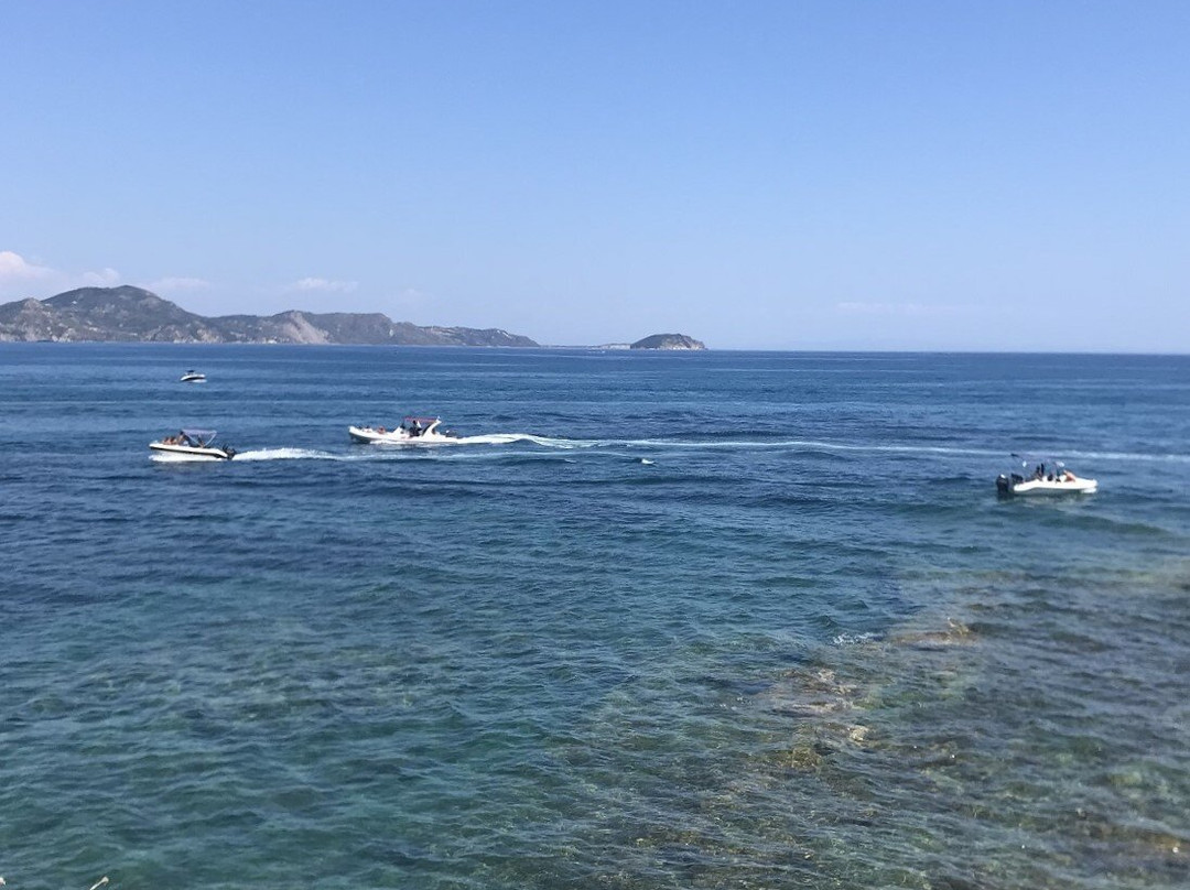 Cameo Island Footbridge景点图片