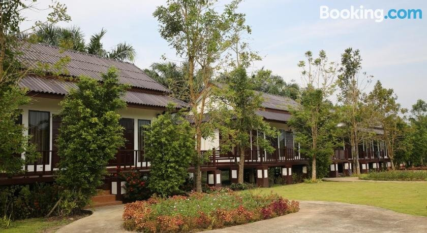 Sunflora Resort Chumphon主图