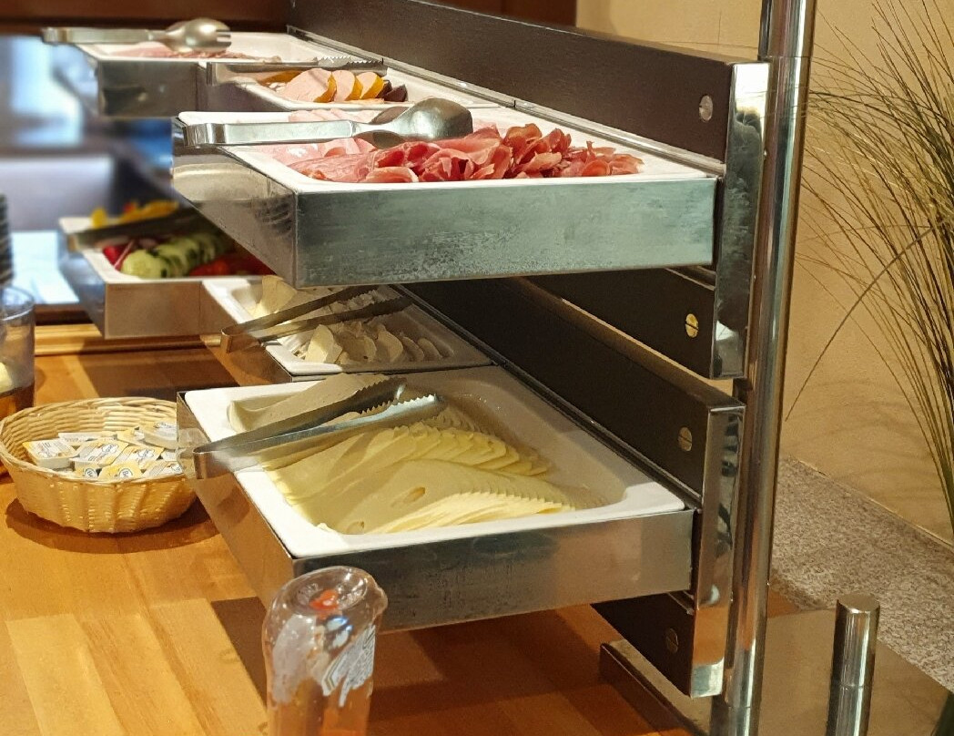 巴查瑞彻酒店主图