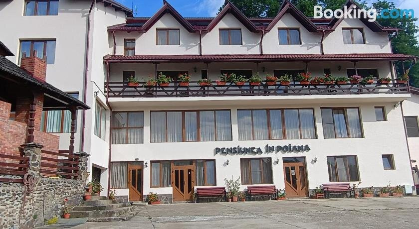 Pensiunea In Poiana主图