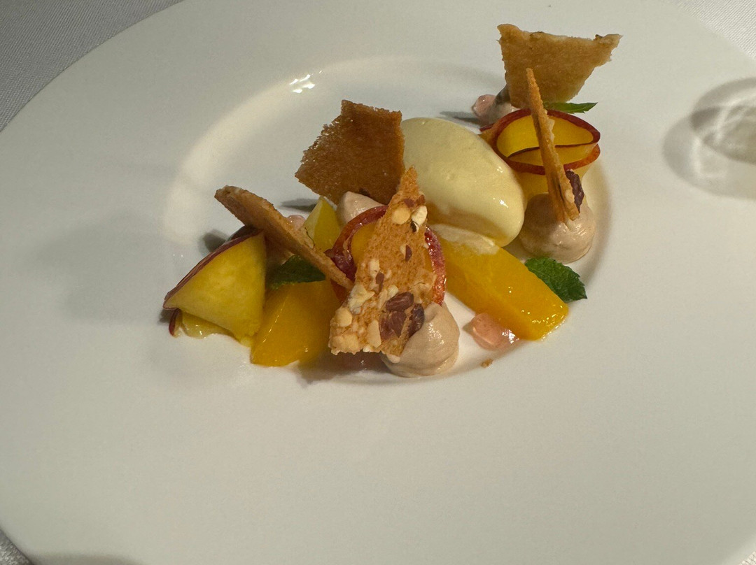 Zayt Restaurant
