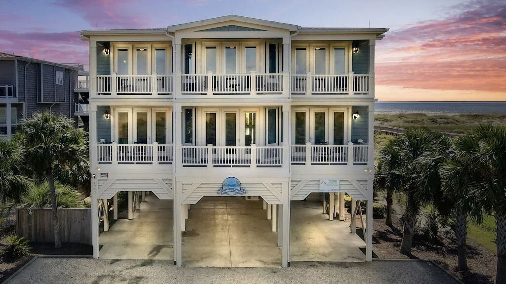 Southern Charm Of Holden Beach