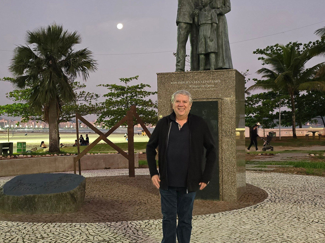 Escultura Tomie Ohtake-桑托斯必去景点