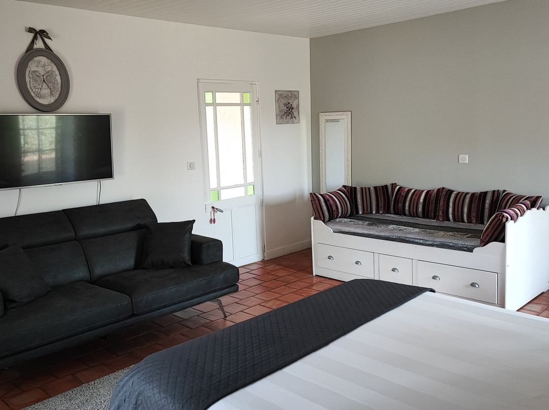 Au Clos Des Templiers主图