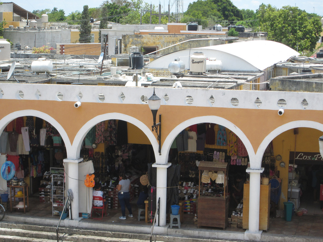 Plaza Izamal-Izamal必去景点