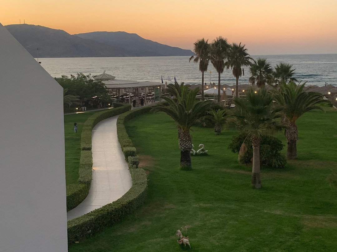 Vantaris豪华海滩度假村主图