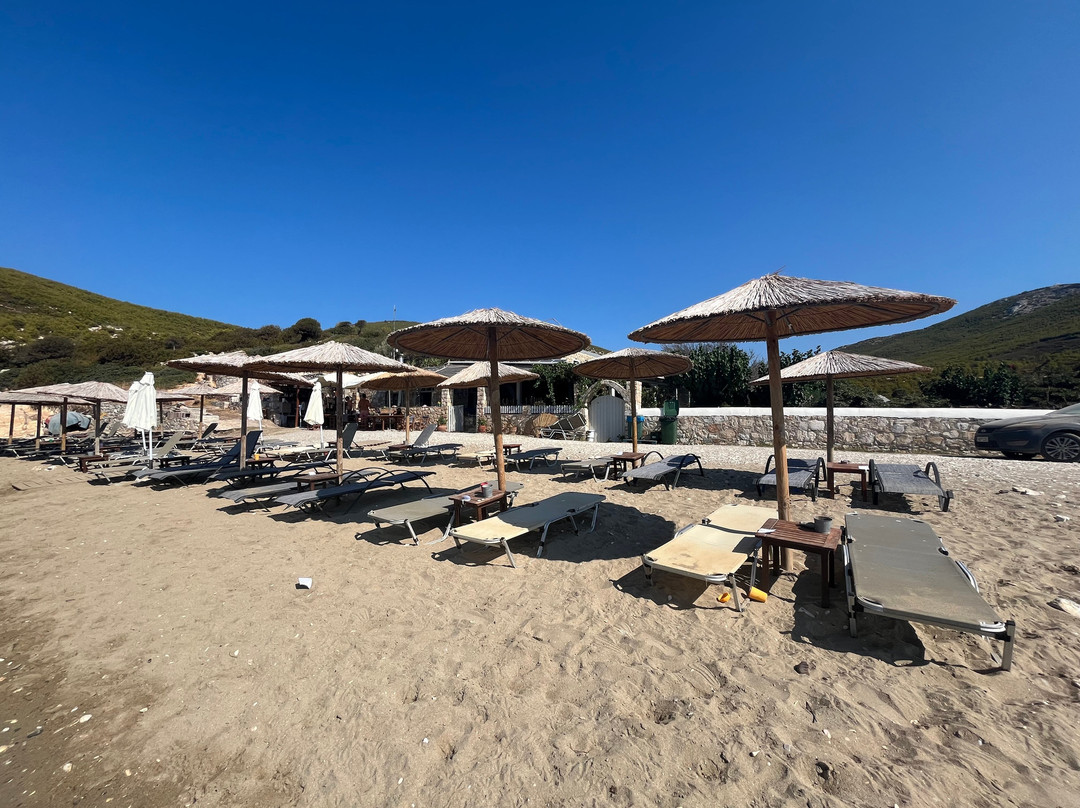 Agios Fokas Beach景点图片