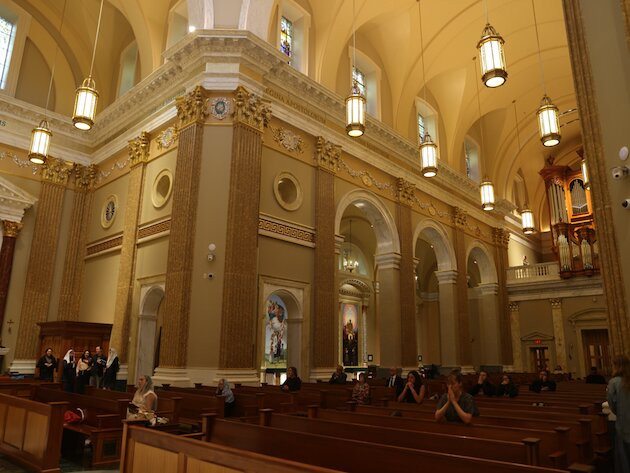 Shrine of Our Lady of Guadalupe景点图片