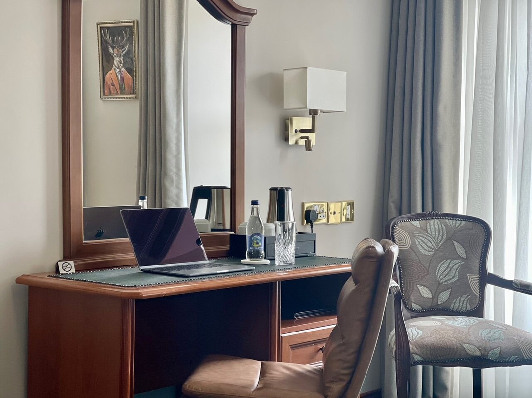 Corbett Court Hotel主图
