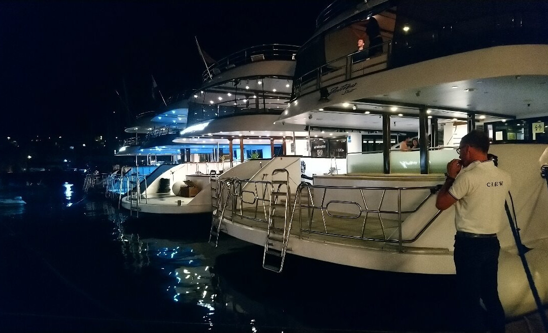 Waterfront Promenade景点图片