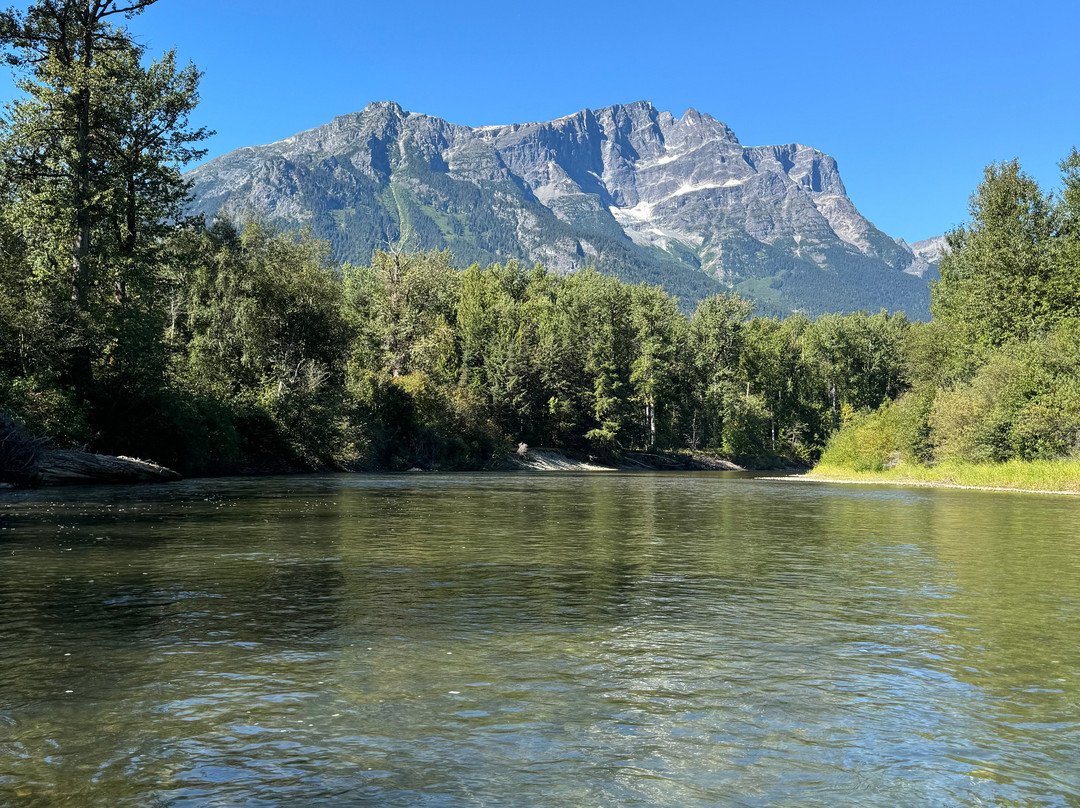 Copper Sun Gallery & Journeys-Bella Coola必去景点