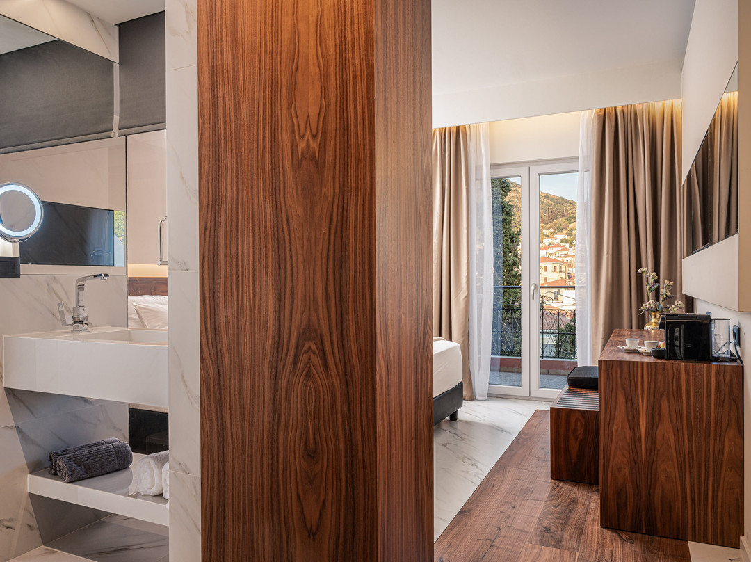 Samos City Hotel主图