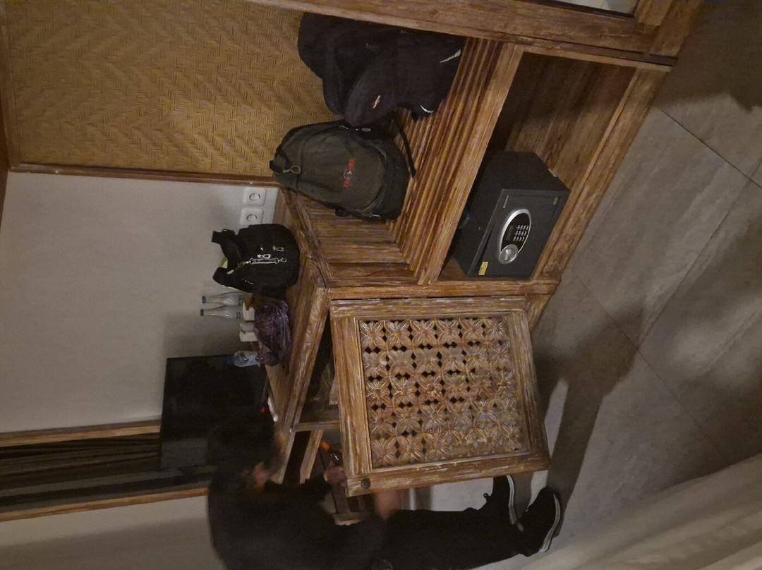 乌芭德酒店主图