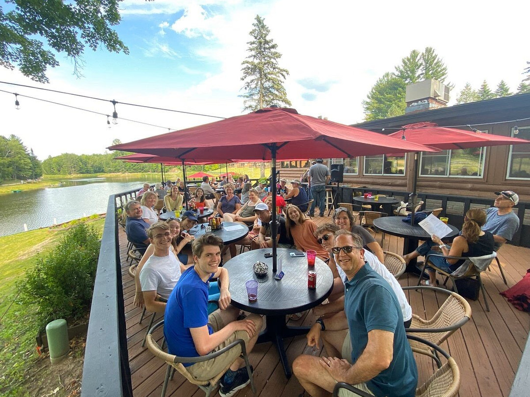 Lost Arrow Resort主图