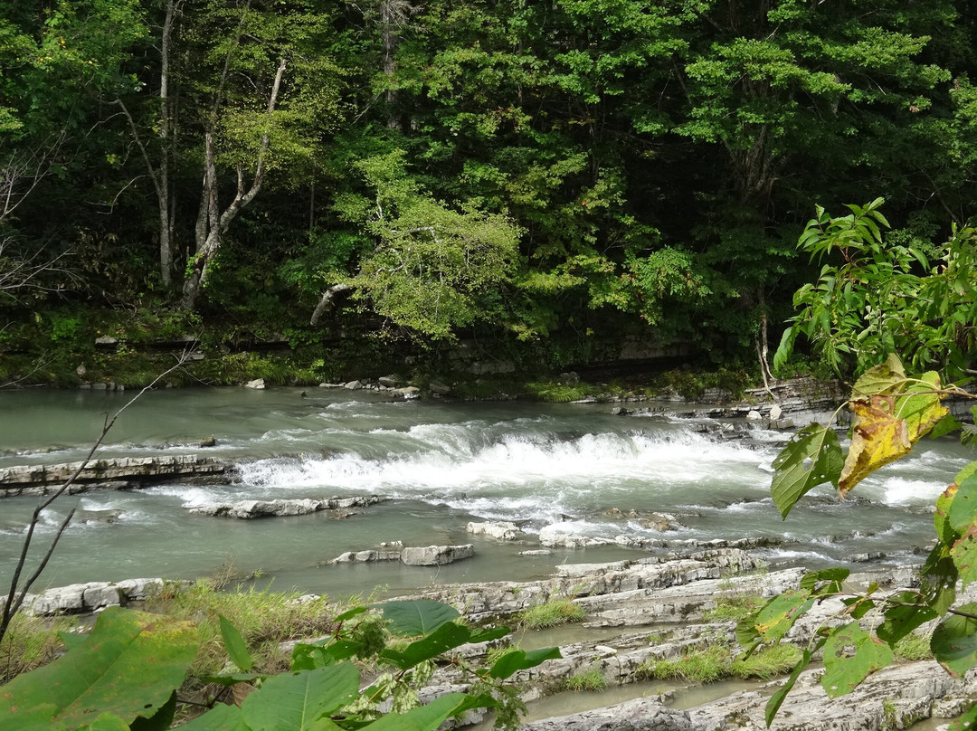 Sandan Falls-芦别市必去景点