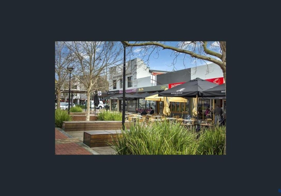 Mitcham Station Home Stay