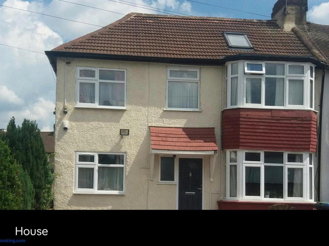 Double Rooms in Shared Home