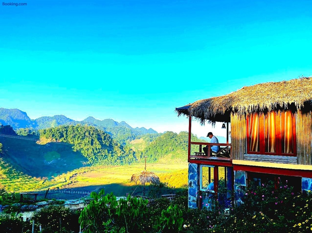 Moc Chau Peachy Garden