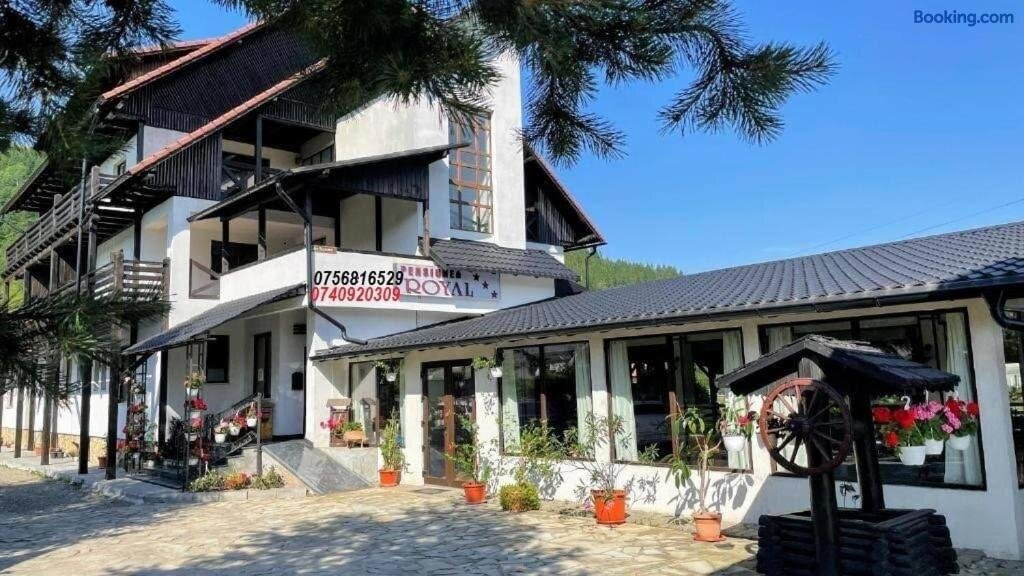 Royal Bucovina Residence