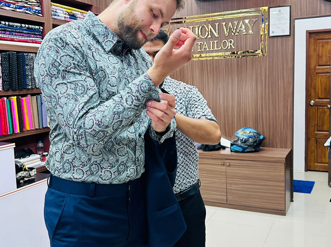 New Fashionway Khaolak Tailors景点图片