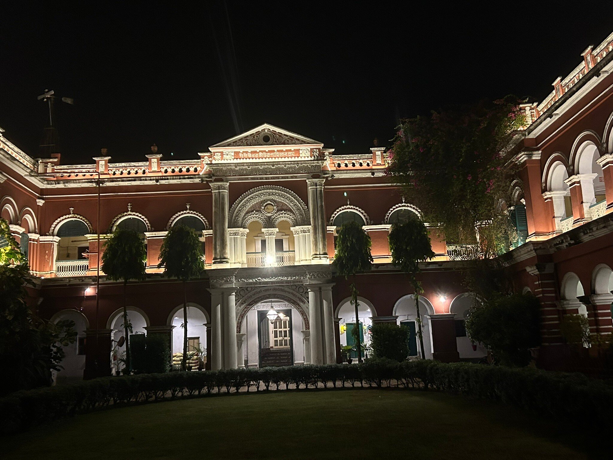 Itachuna Rajbari-官方