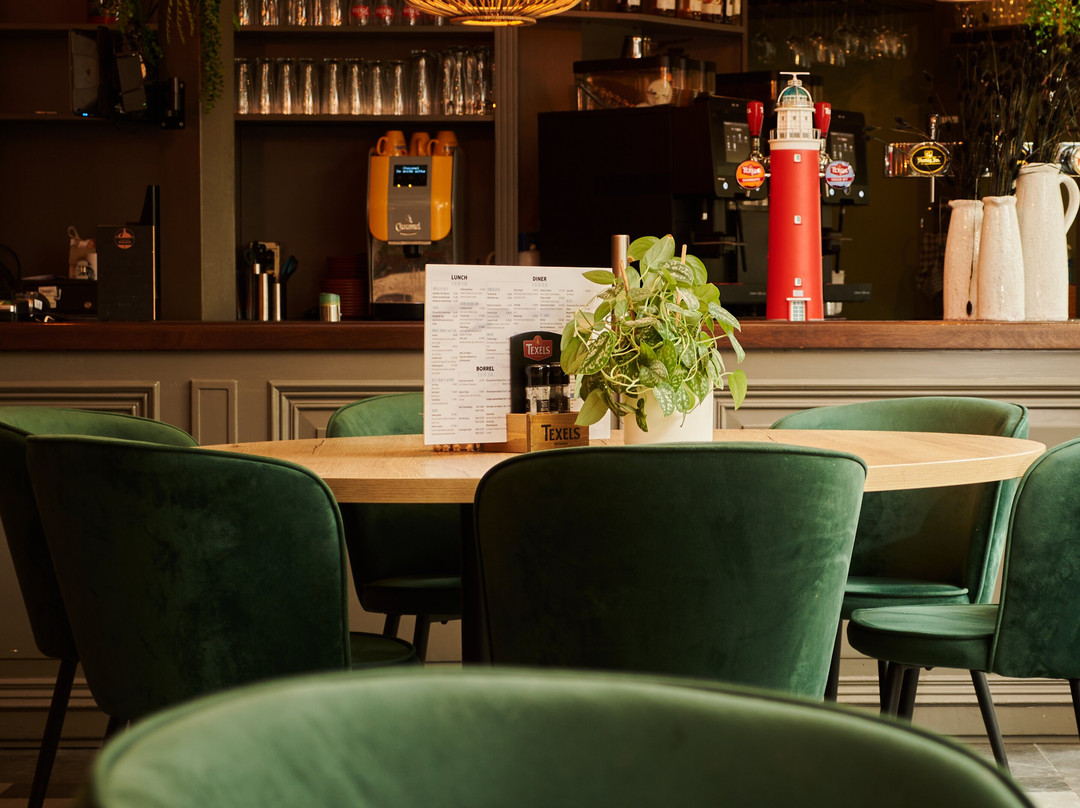 Grand Café Sands