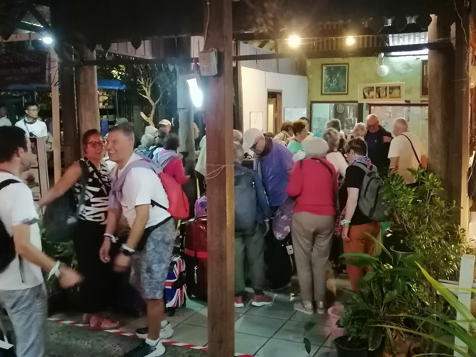 萨拉东恒酒店-官方