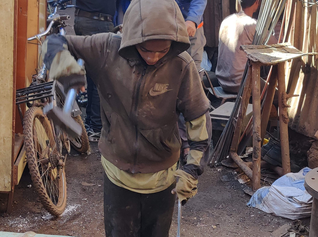 Medebar Market-阿斯玛拉必去景点