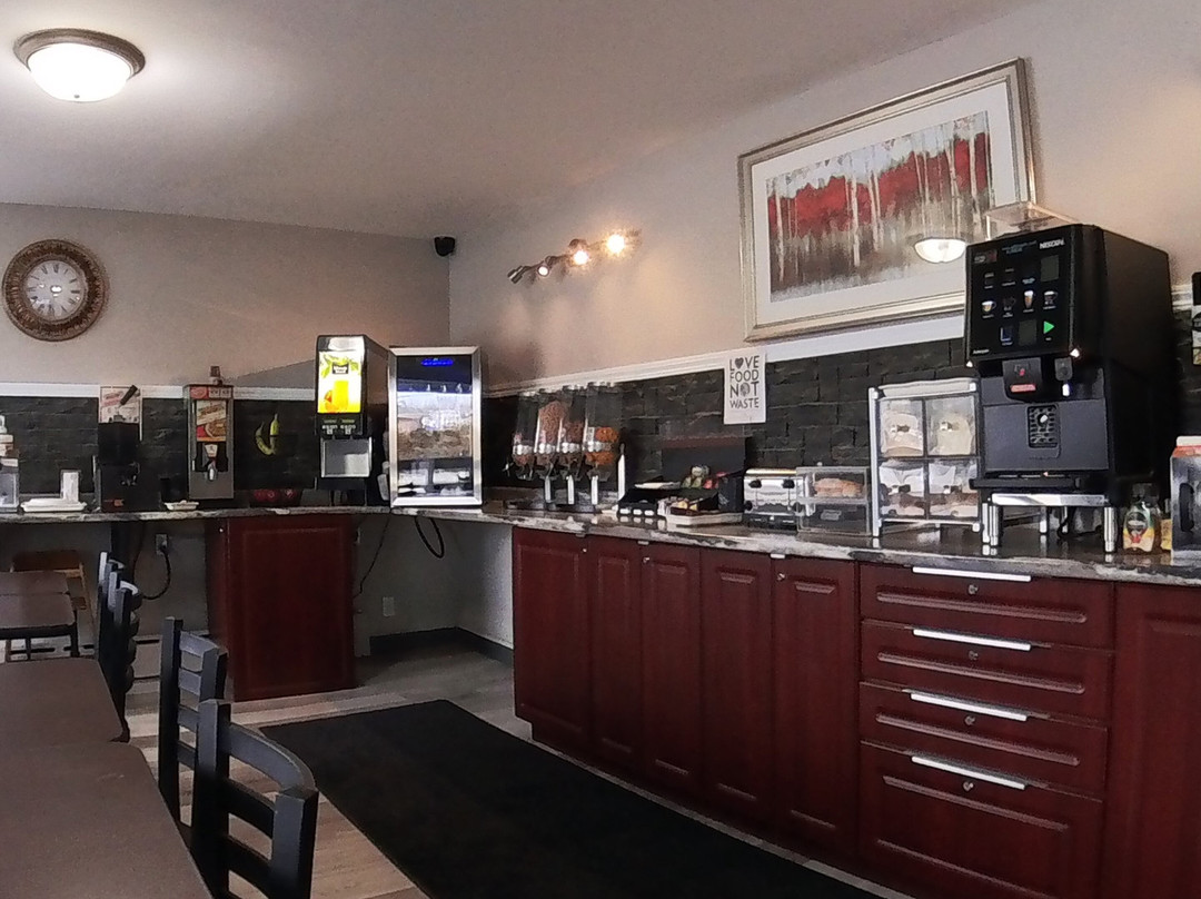 Moonlight Inn and Suites Sudbury主图