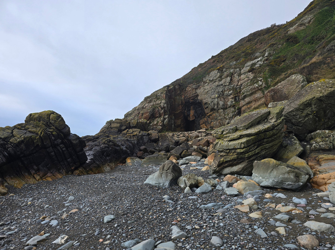 St Ninian's Cave-Whithorn必去景点