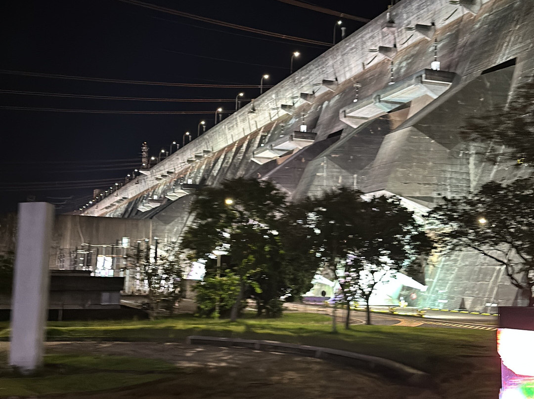 As Luzes de Itaipu-伊瓜苏必去景点